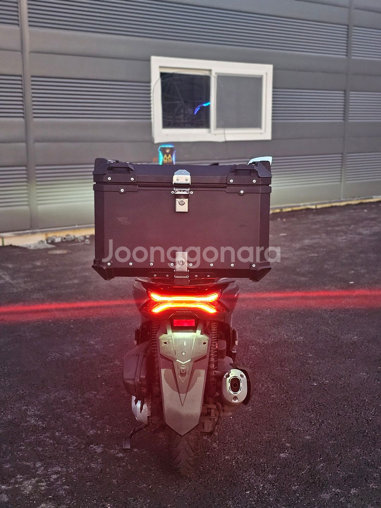 혼다/PCX125/4@@@@KM/22년식/235만원/컨--6