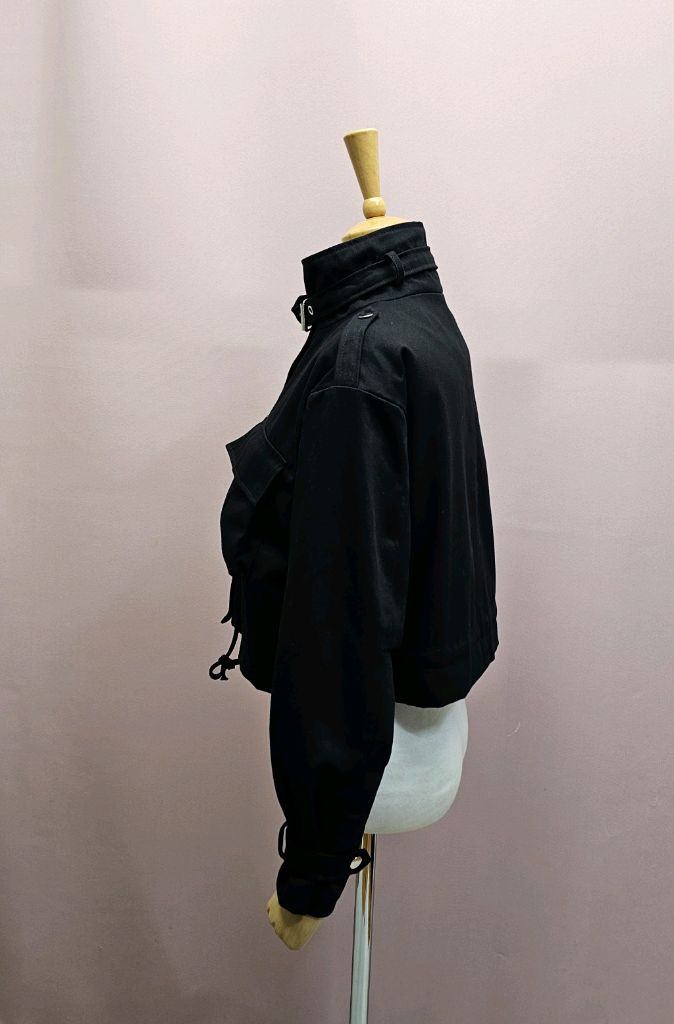 (새상품) 포켓 스트링 반크롭 야상점퍼--5