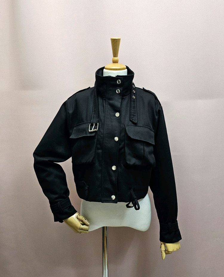 (새상품) 포켓 스트링 반크롭 야상점퍼--3