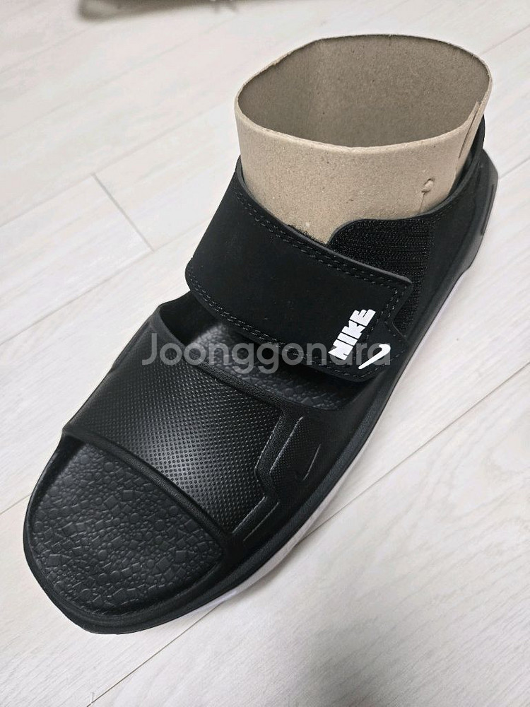 나이키 샌들. 260사이즈--3