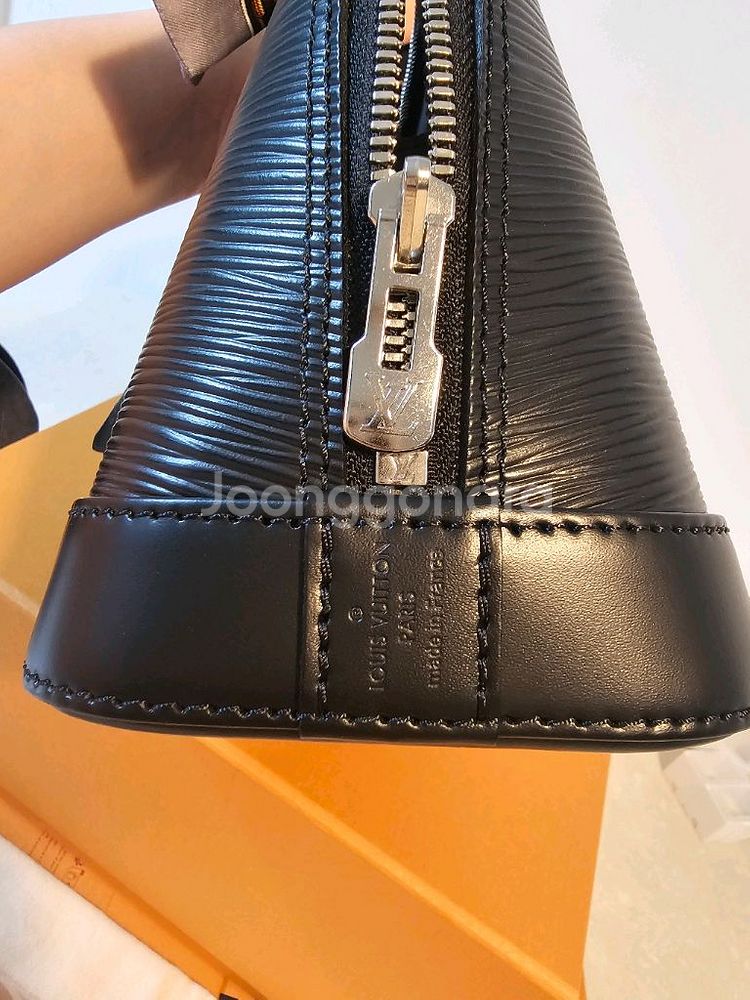 루이비통 알마bb 에삐 (알마비비)--3