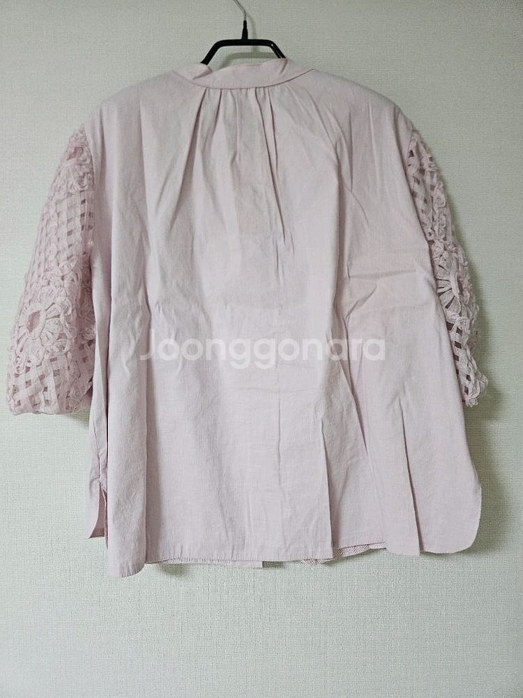 마인 텍스처 블록 벌룬 슬리브 탑--9
