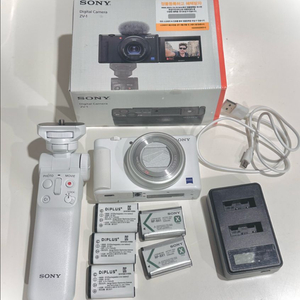 소니 ZV-1 카메라 화이트 팝니다