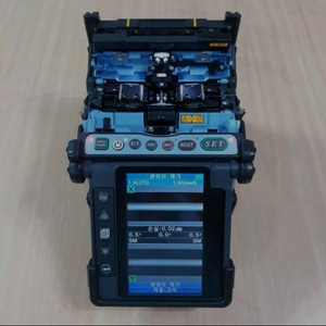 후지쿠라 70s+ 융착 접속기 구합니다