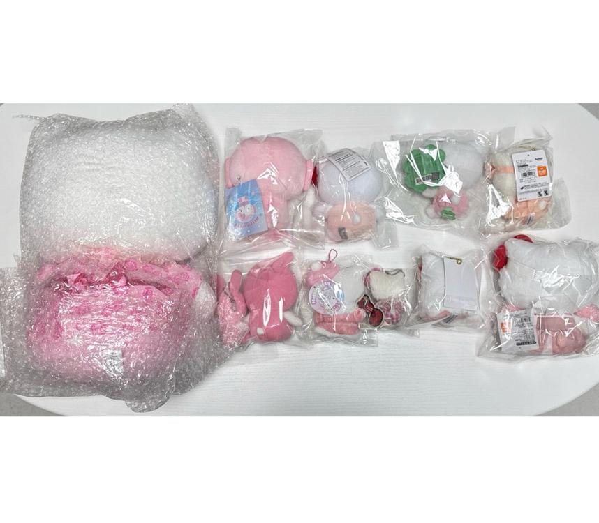 산리오 고전 및 신상 핑크키티 인형 판매 이미지