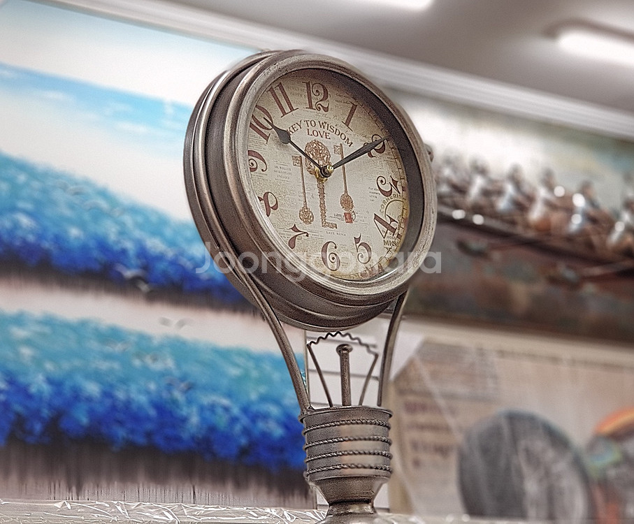 엔티크 디자인의 전구모양의 스탠드 시계--6