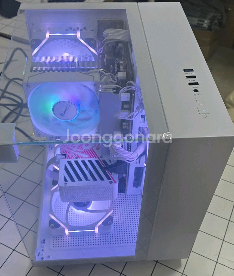 7500f, 5060 올화이트 큐브형 어항pc팝니다--4