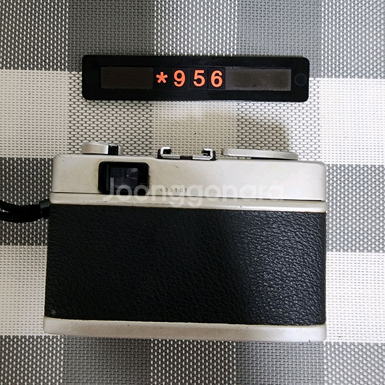 코니카 C 35 E&L 필름카메라 실버바디--2