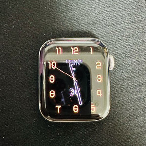 애플워치6에르메스 44mm 실버 스테인리스 팝니다