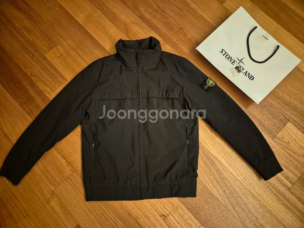 스톤아일랜드 19FW 프리마로프트 경량패딩 블랙 L--0