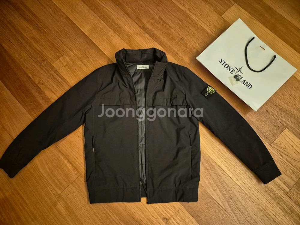 스톤아일랜드 19FW 프리마로프트 경량패딩 블랙 L--1