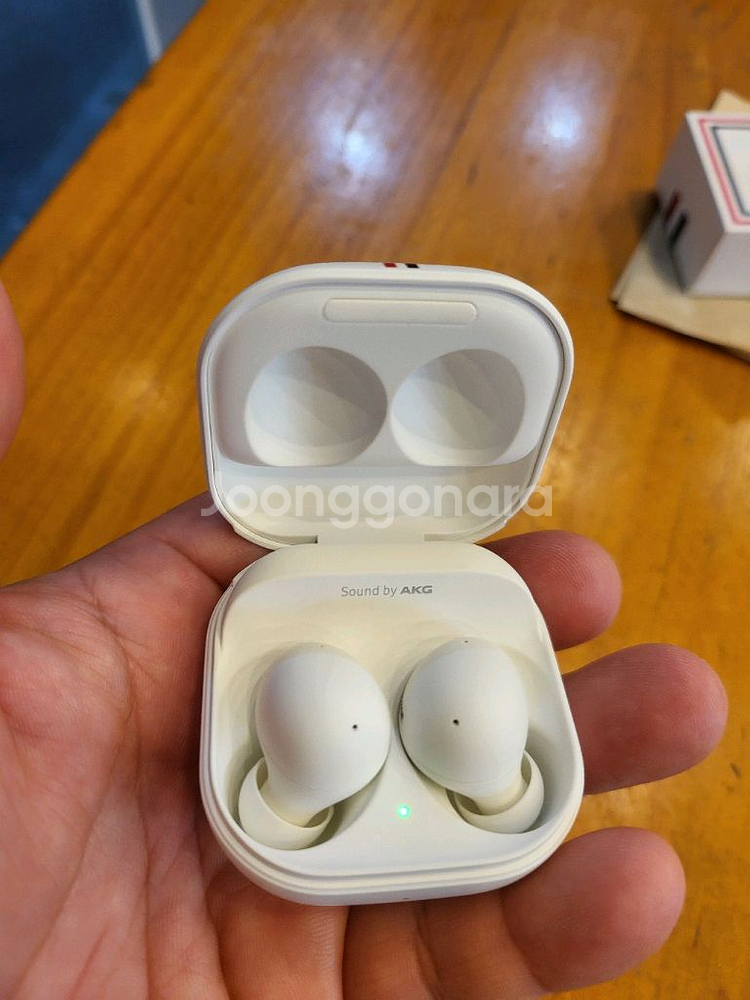 [추석]갤럭시 버즈2 톰브라운 한정판 미사용 가죽케이스--1