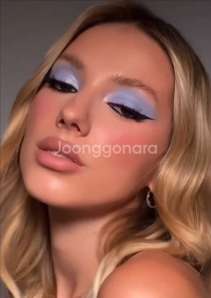 Nudestix 스틱 아이섀도우--0