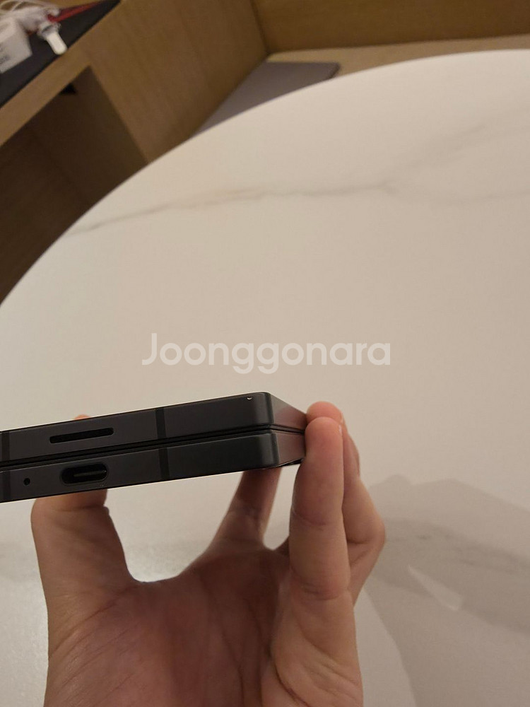 갤럭시폴드6 자급제 블랙 256gb--6