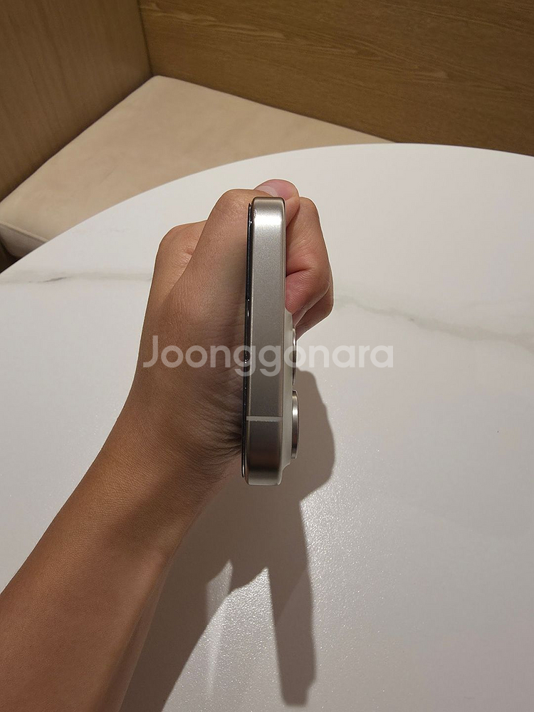 아이폰15프로 1tb 화이트--2