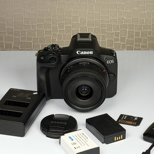 캐논 EOS R50 미러리스 카메라
