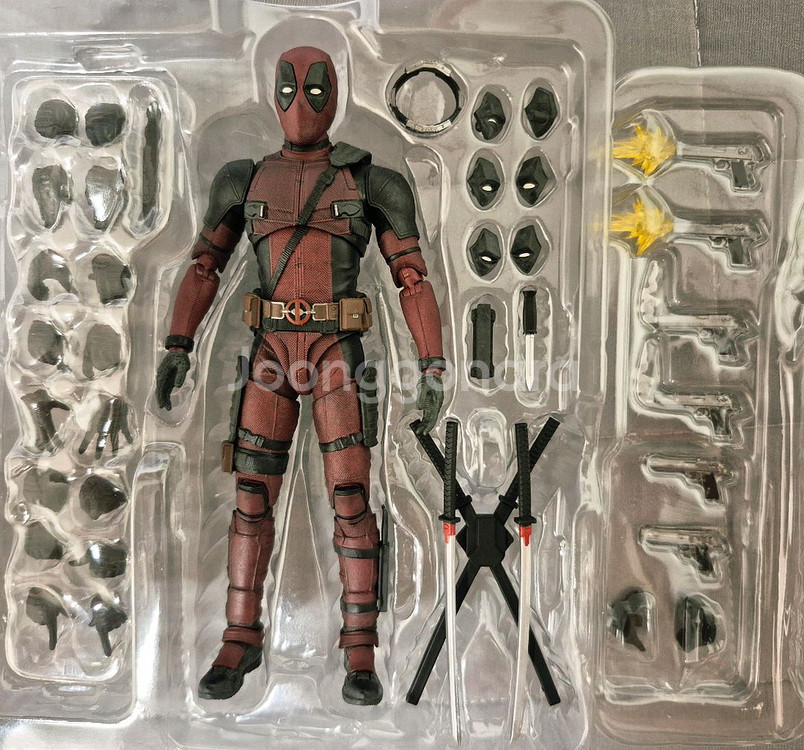 shf 마블 2편 데드풀 판매합니다.--2