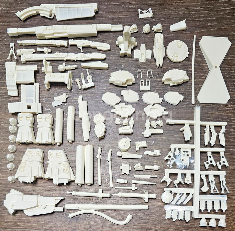 레진 1/220딥스트라이커,하이뉴1/35 프리덤 헤드--4