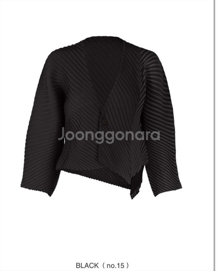 (새상품) 이세이미야케 플라스터 자켓 블랙--0