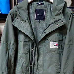 타미힐피거 (TOMMY) 키즈 바람막이팝니다.