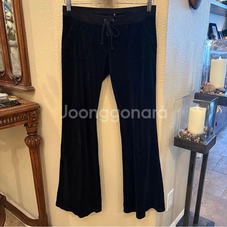 쥬시꾸뛰르 벨벳 트레이닝 블랙 셋업--6