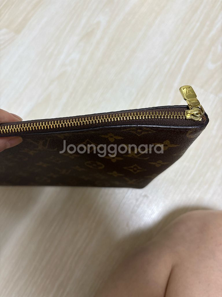 루이비통클러치/카드지갑--1