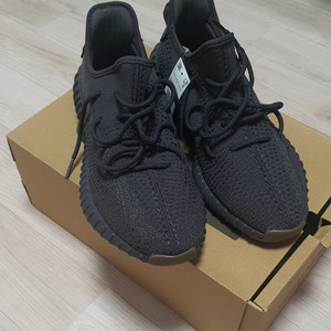 아디다스 이지부스트 신더 리플렉티브 310mm 팝니다