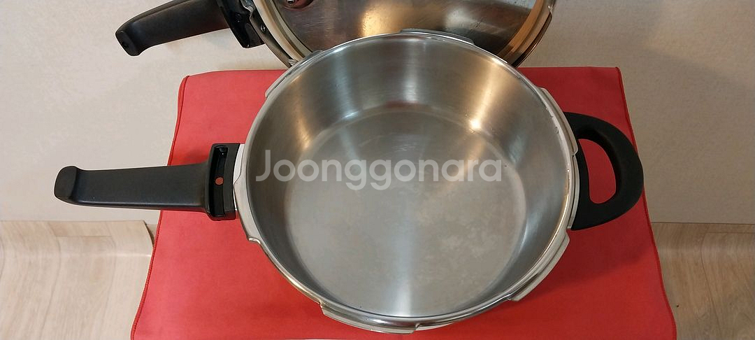 (중고)휘슬러 압력솥 팝니다(2.5리터)--3