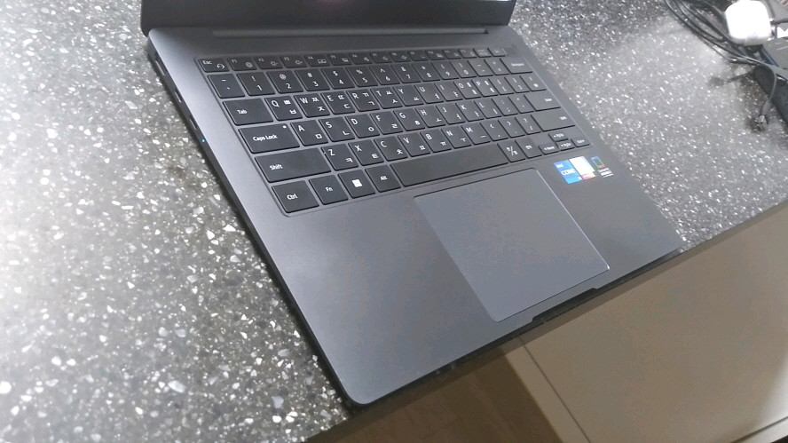 삼성 신형 초경량 고성능 갤럭시북3 프로/아몰레드2X 이미지