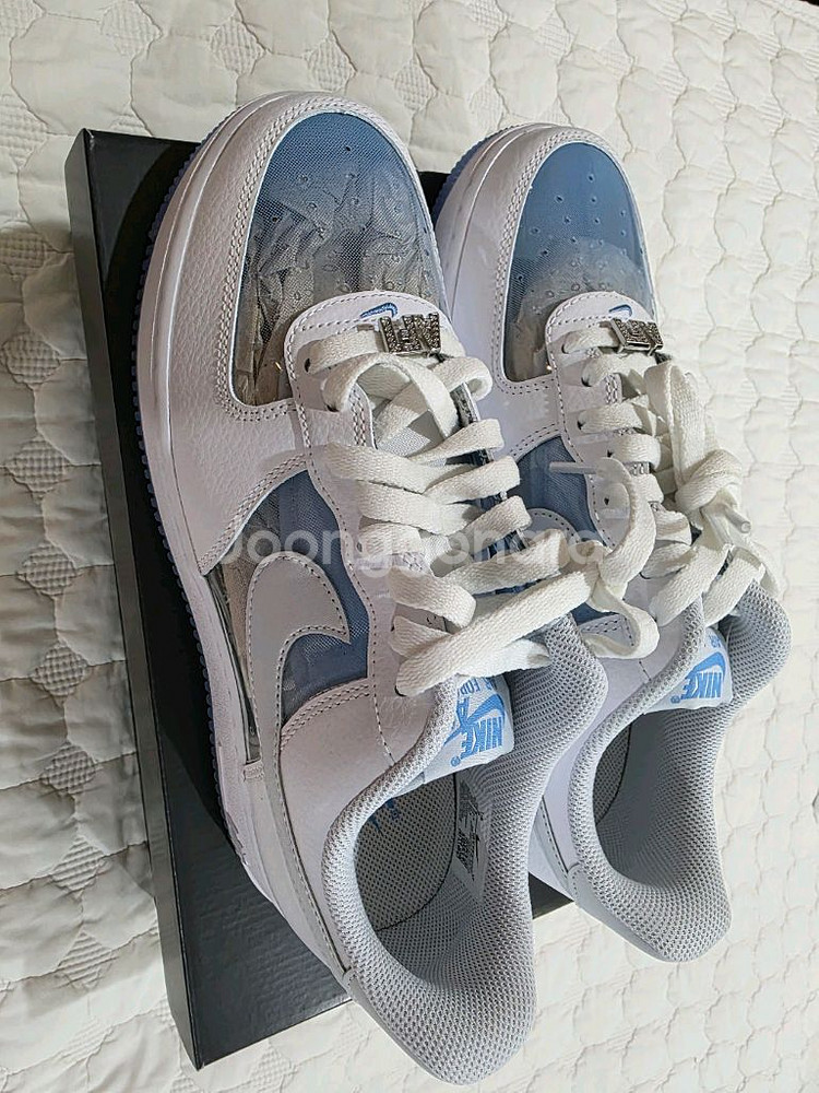 정품 나이키에어포스 270. 새상품. 나코텝--1