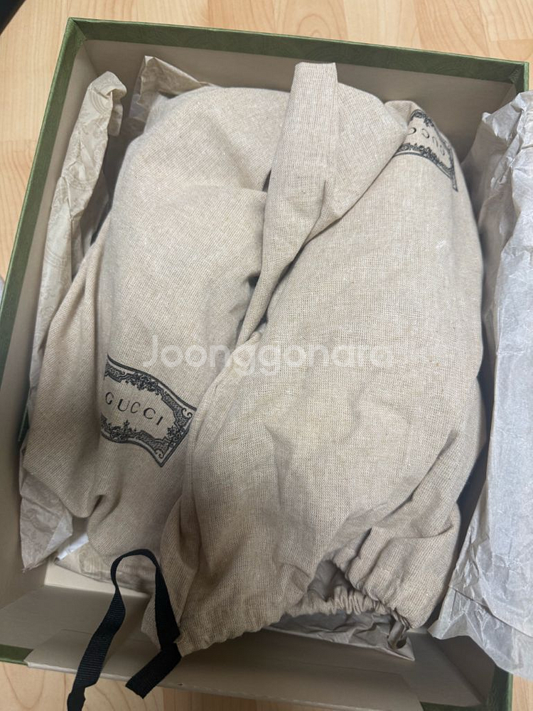 구찌 라이톤 270사이즈 입니다--1