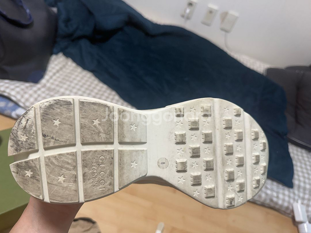 구찌 라이톤 270사이즈 입니다--4