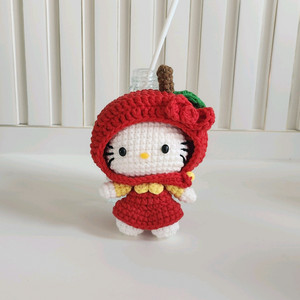 헬로키티 뜨개인형