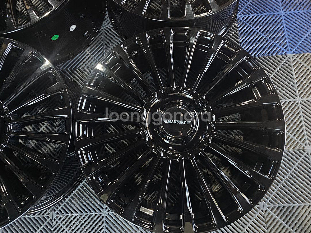 아우디 A7 A8 만소리 멀티스타일 22인치 신품휠--1