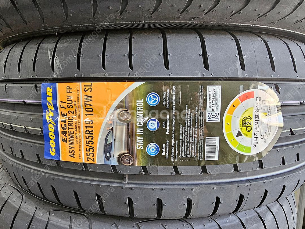 굿이어 이글 어시메트릭 255/55-19 신품타이어--2