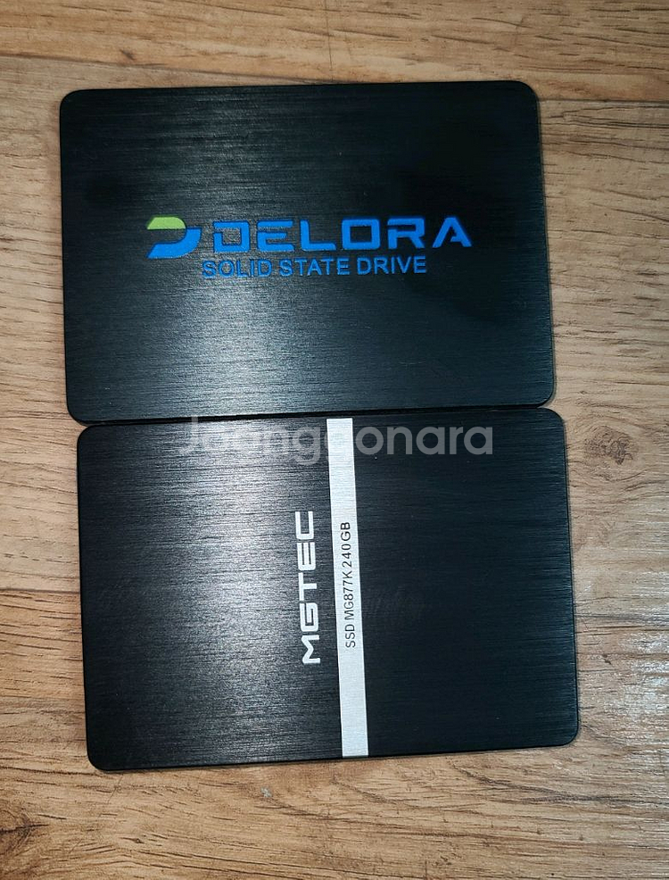 ssd240g 2개--0