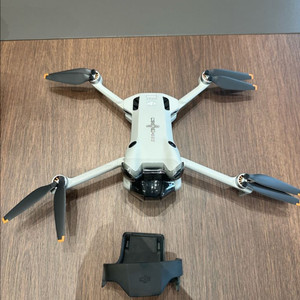 DJI 미니4프로 플라이모어 콤보
