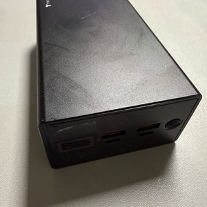 요이치 몬스터메가 40000mah 보조배터리 팝니다
