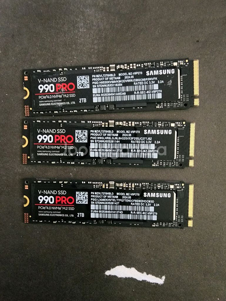 삼성,하이닉스ssd 2테라,ddr5램 32,64기가--0
