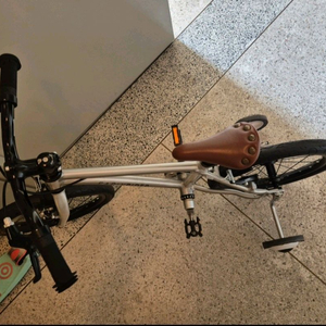 얼리라이더 밸터 16인치