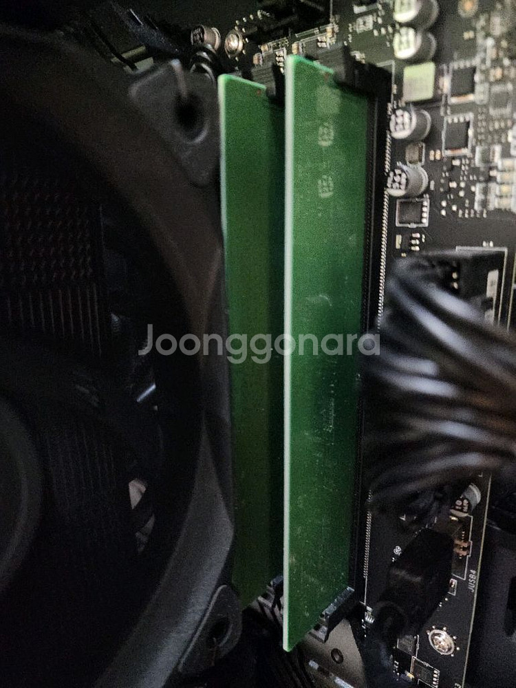 삼성,하이닉스ssd 2테라,ddr5램 32,64기가--7