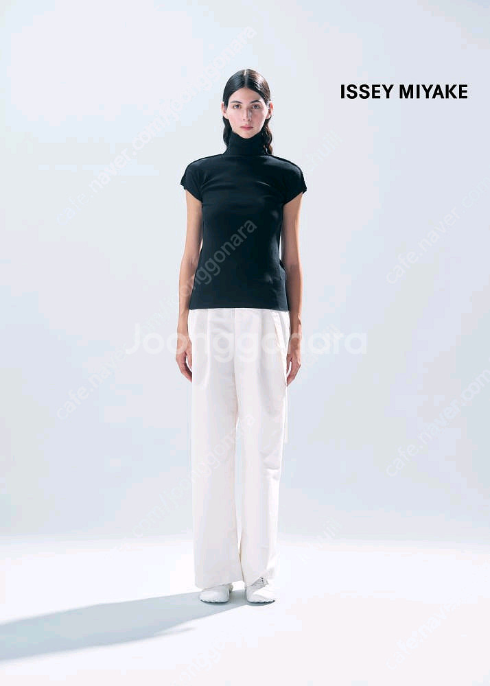 이세이미야케 코튼 바게트 니트 탑--0