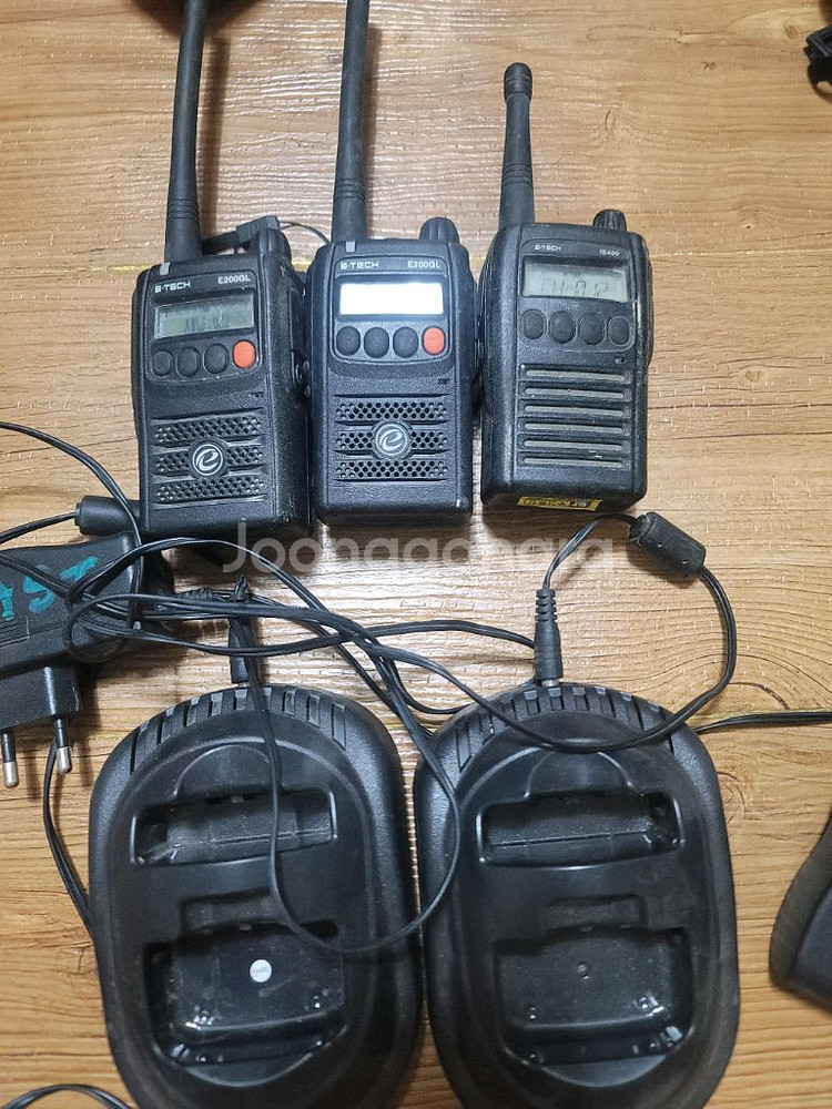 e tech 무전기 e200gl 2대 is400 1대--0
