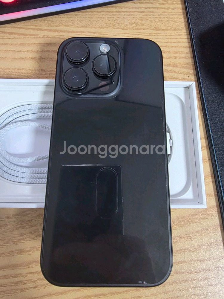 아이폰16 프로 256 블랙 / 애플워치8 45mm 실--3