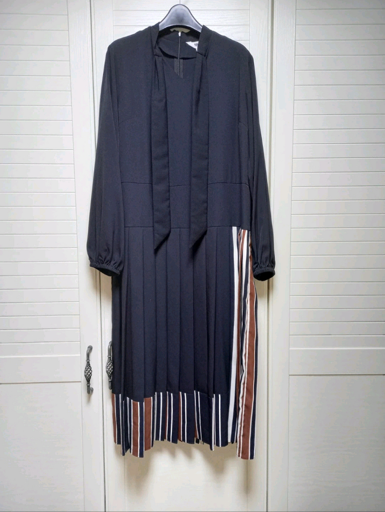 M12 플리츠 원피스(55~66) ㅡ새상품 이미지