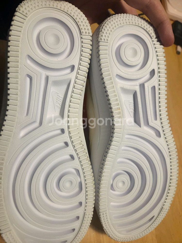 나이키 에어포스1 플랫폼 아이보리 235 새상품--2