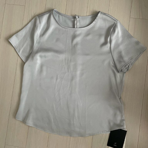 르뮈 실켓 블라우스