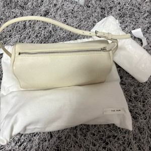 더로우 90s 바게트백 아이보리