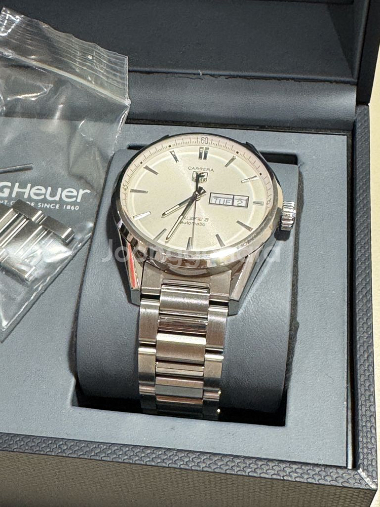 태그호이어 까레라 칼리버5 오토 신세계본점 구매--7