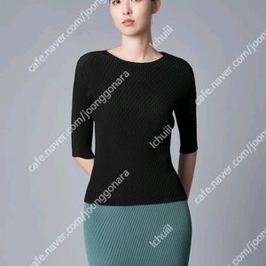 이세이미야케 롬버스 탑